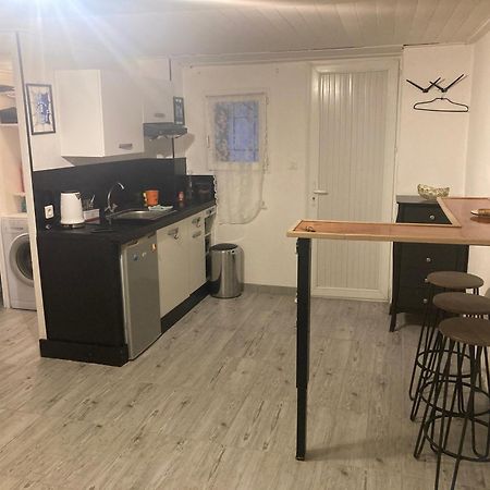 Studio Agreable Et Paisible Aubagne Exterior photo